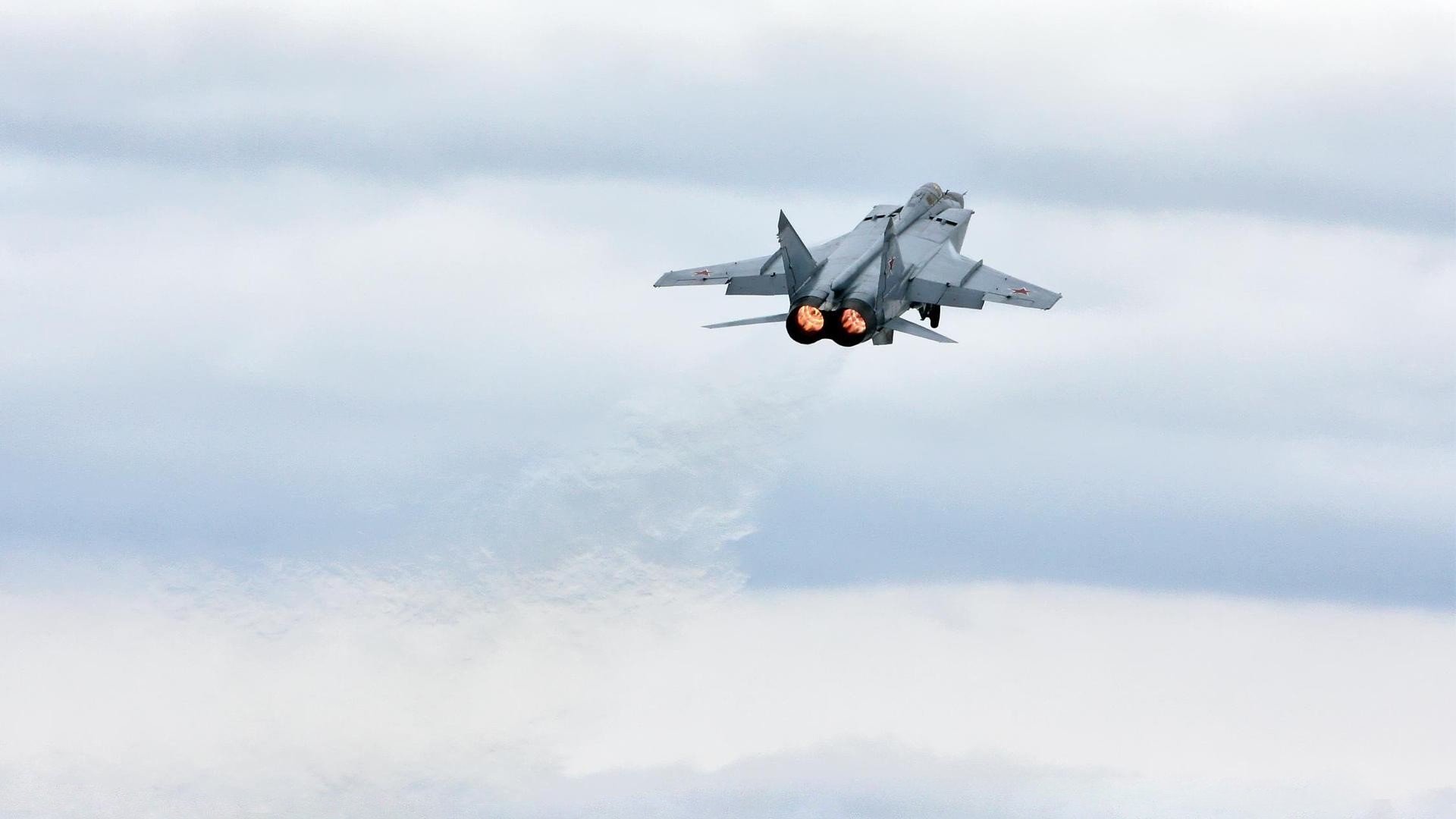 西亚卡姆表示持续进步比赢球更重要，西亚卡姆潜力大不大